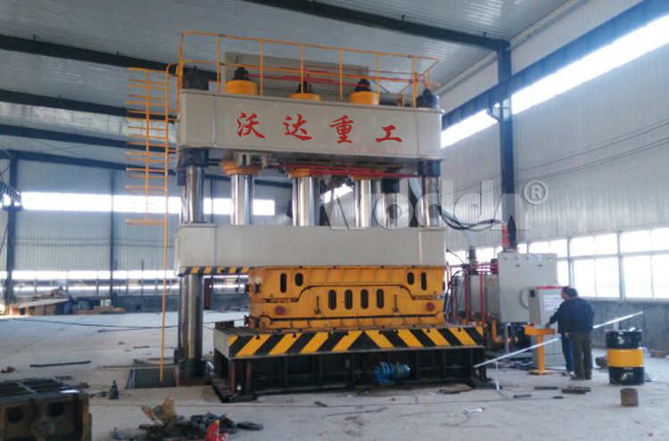 拉伸(shen)成型液壓機(jī)