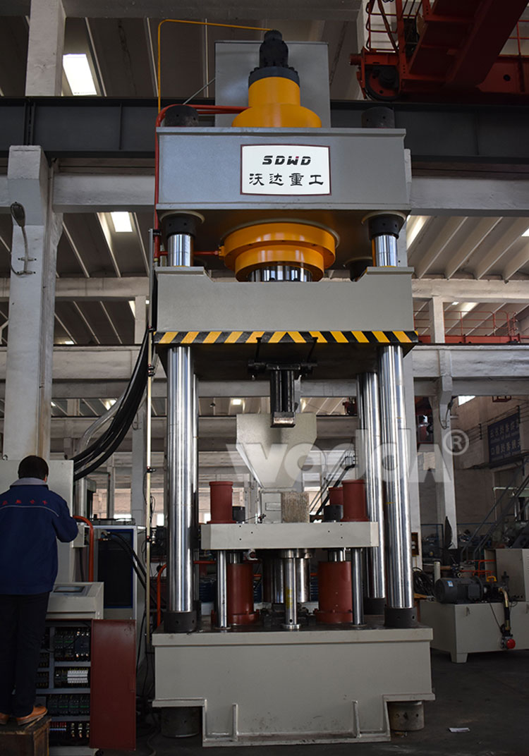 800噸飼料磚塊(kuài)機