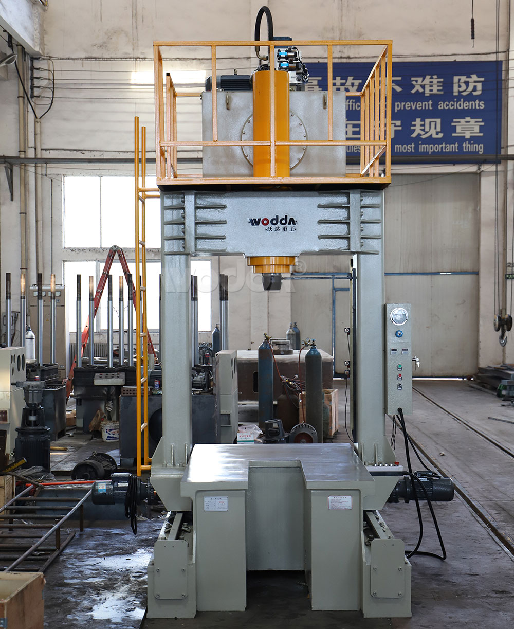 100T龍(long)門液壓機(jī)