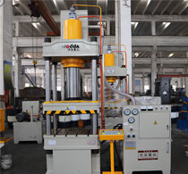 200T四柱三梁液(ye)壓機