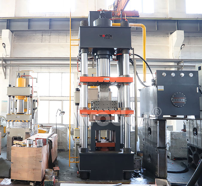 630噸匣(xia)缽成型(xíng)液壓機(jī)