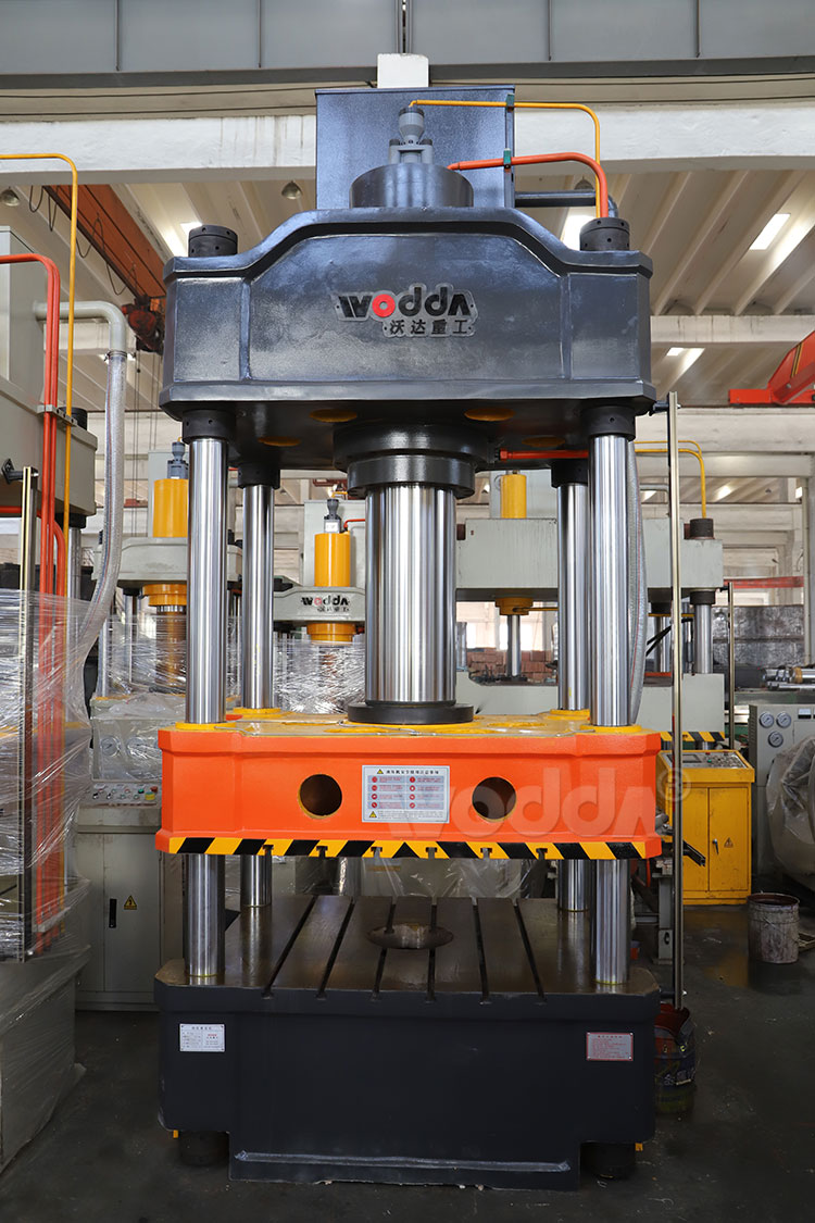 63t小型四(si)柱液壓(yā)機底座(zuo)