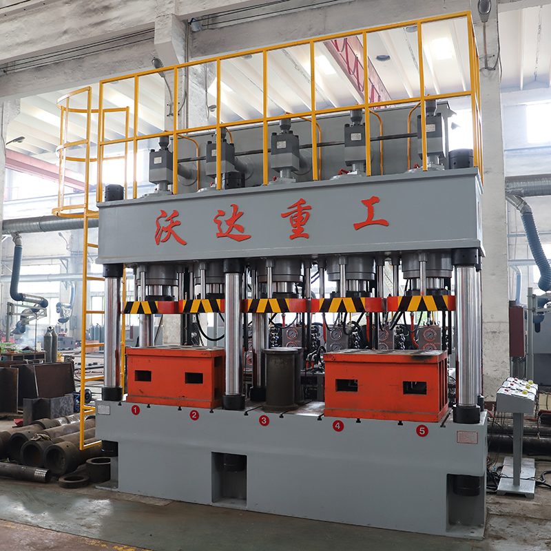 多工位液(ye)壓拉伸機