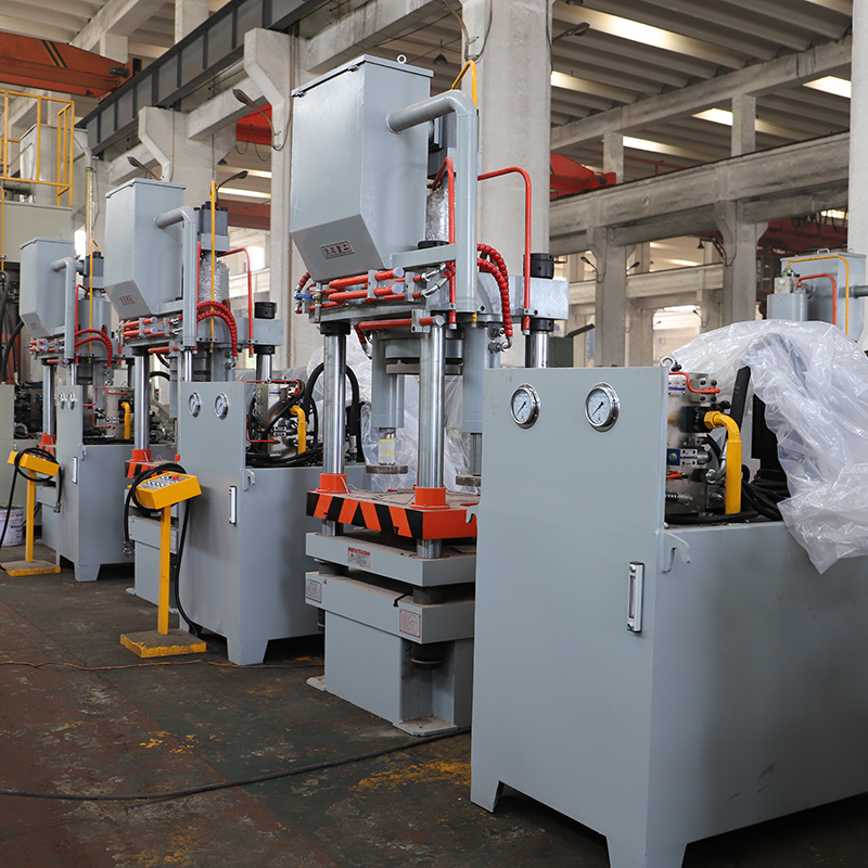 漁(yu)網墜壓制(zhi)成型液壓(ya)機