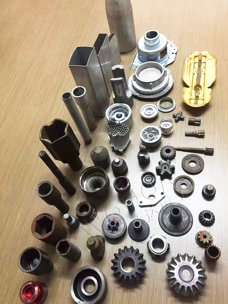 三梁四柱液壓機(jī)