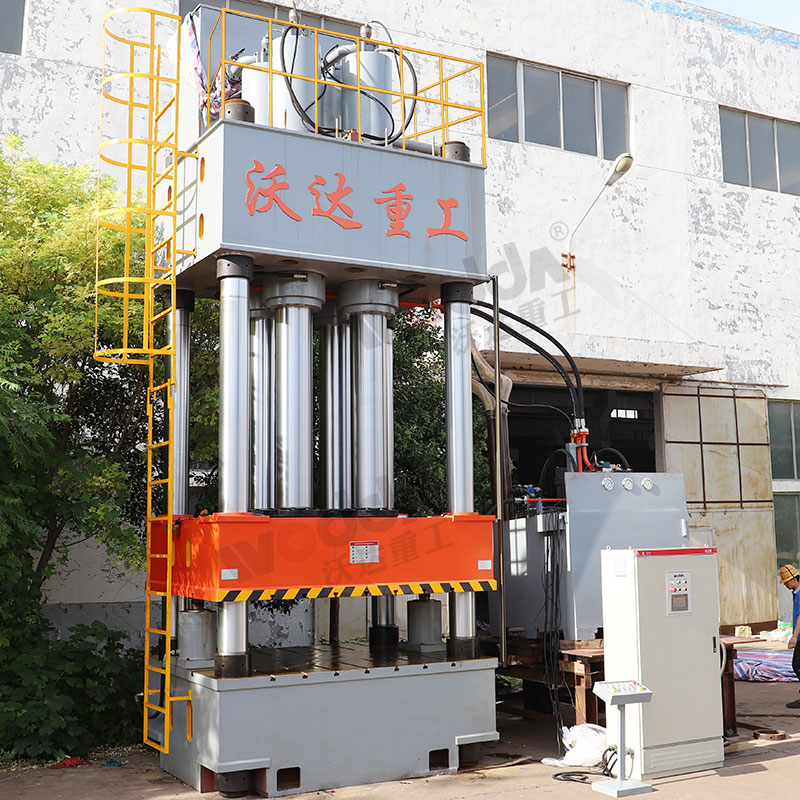 坩(gān)埚成型(xing)液壓機(jī)