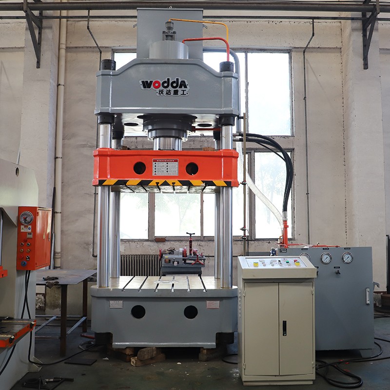 315噸(dūn)國标三梁四(sì)柱液壓機