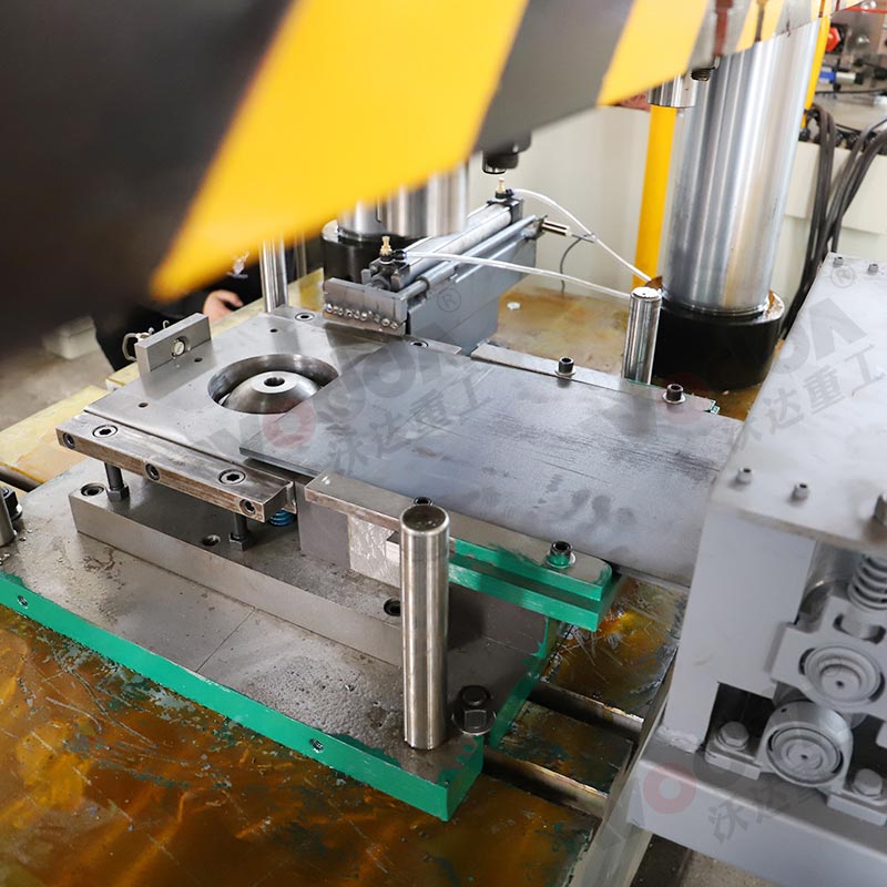 錨杆托(tuo)盤液壓機