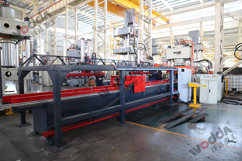 400噸錨杆(gan)托盤生産線