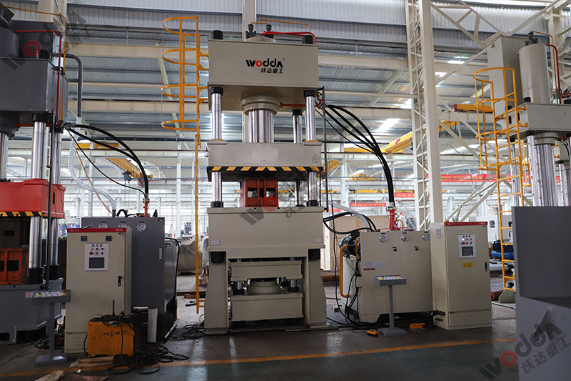 500噸拉伸液壓(yā)機