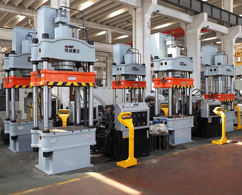 200噸汽車配件拉(lā)伸液壓機