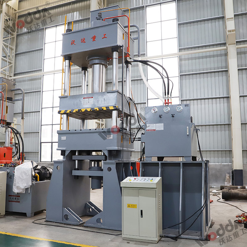 315噸四柱(zhù)拉伸液壓機