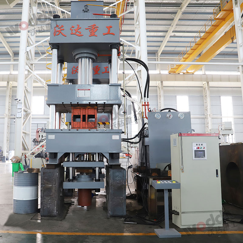 液壓(ya)墊315噸拉伸液壓機(ji)