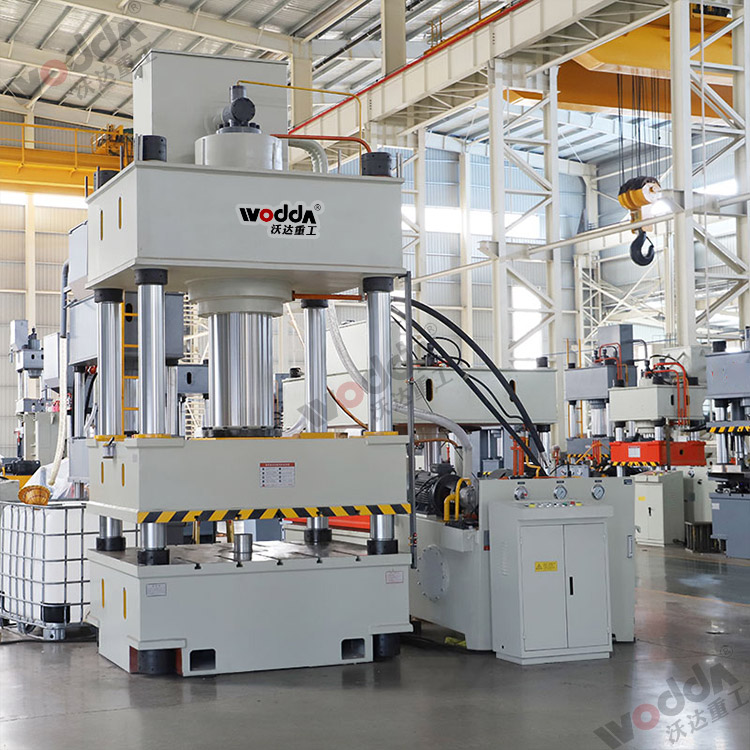 630噸拉(la)伸液壓機(jī)