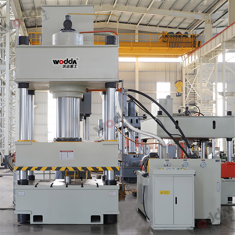 630噸四柱拉(lā)伸液壓機(jī)