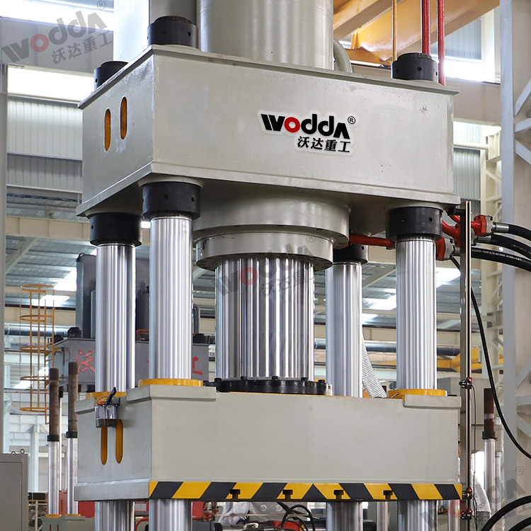 500噸拉伸(shen)液壓機（四柱）