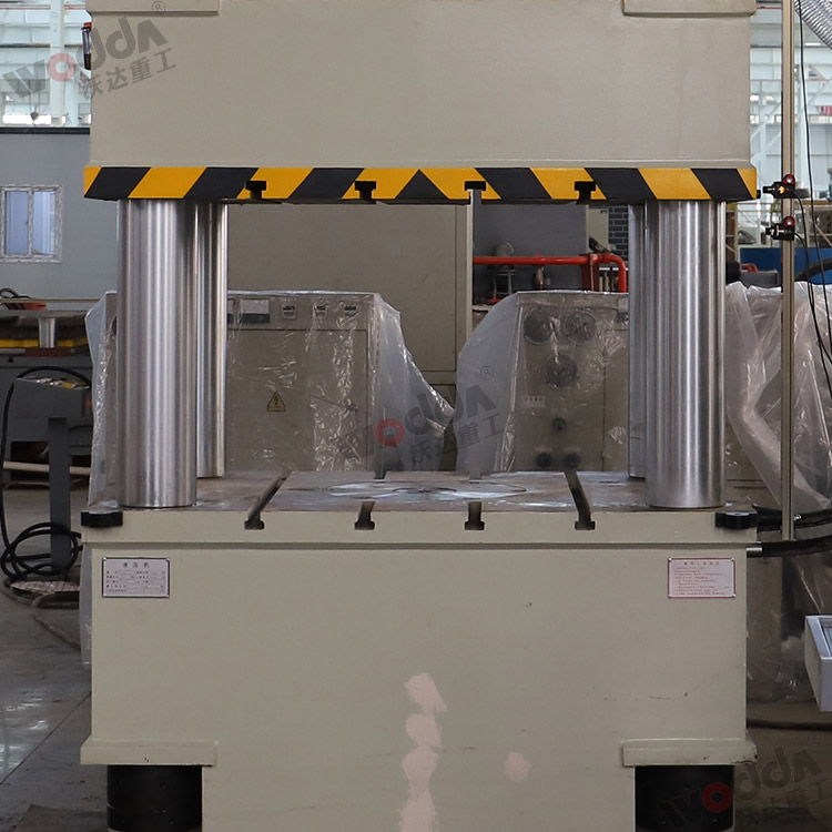 500噸拉伸液(yè)壓機（工作台）