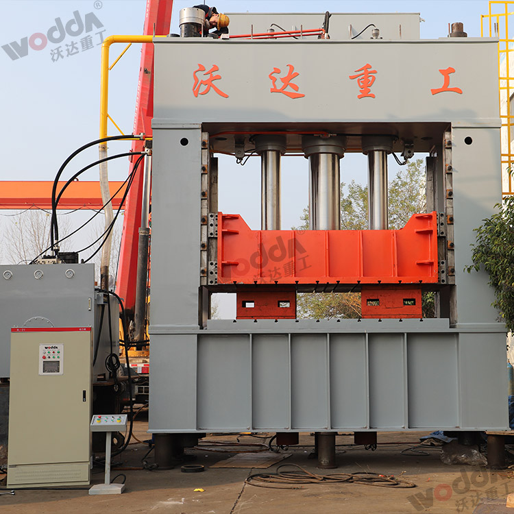 1000噸(dun)框架液(ye)壓機