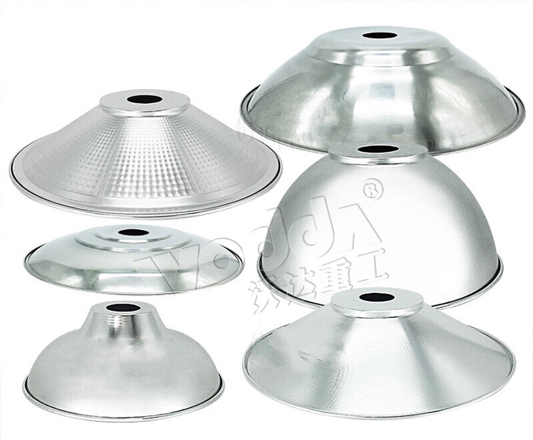 不鏽(xiu)鋼燈罩(zhào)拉伸件(jiàn)