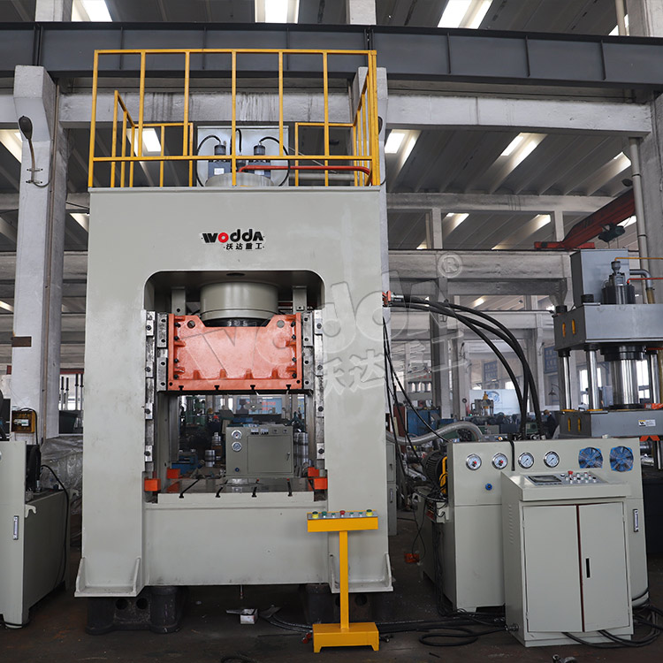 500噸(dūn)框架式液壓(yā)機