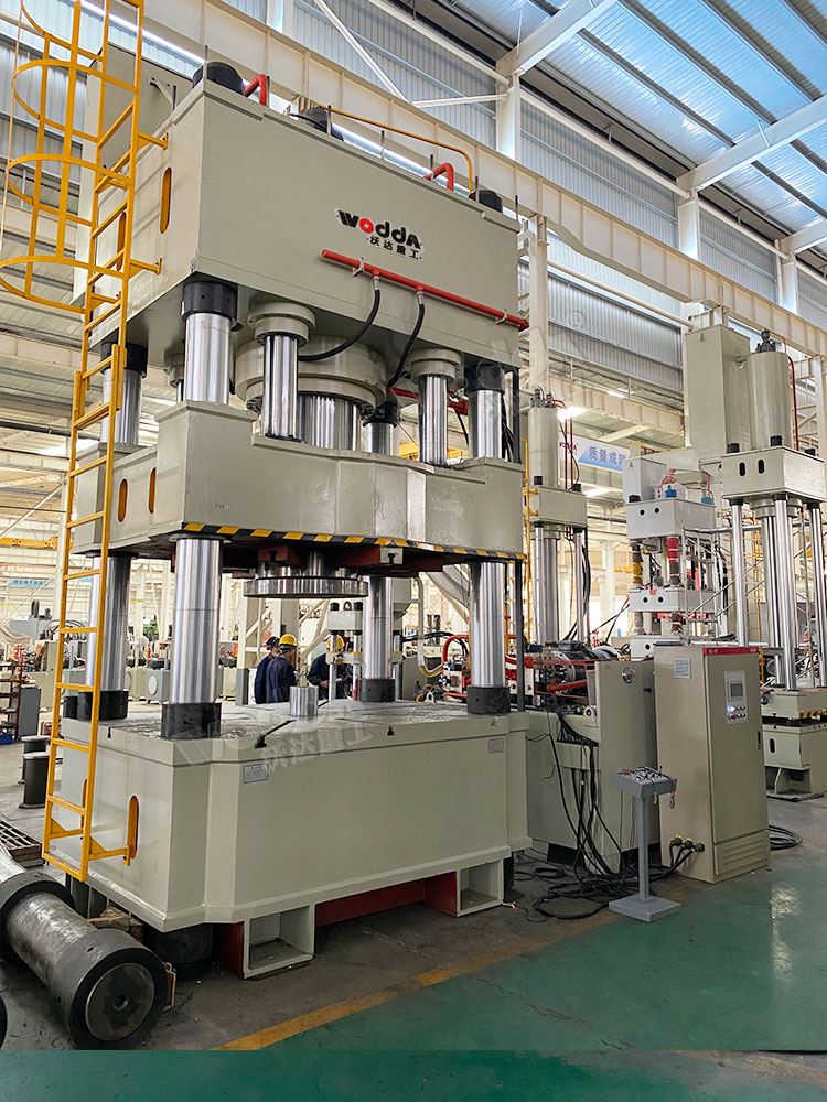 快速拉(lā)伸封頭壓力(lì)機