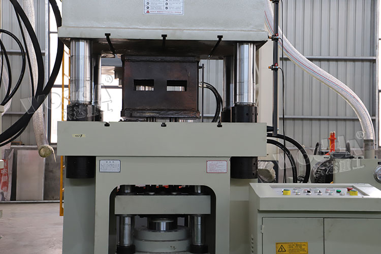 500噸液壓機液(ye)壓墊（多頂杆(gan)）