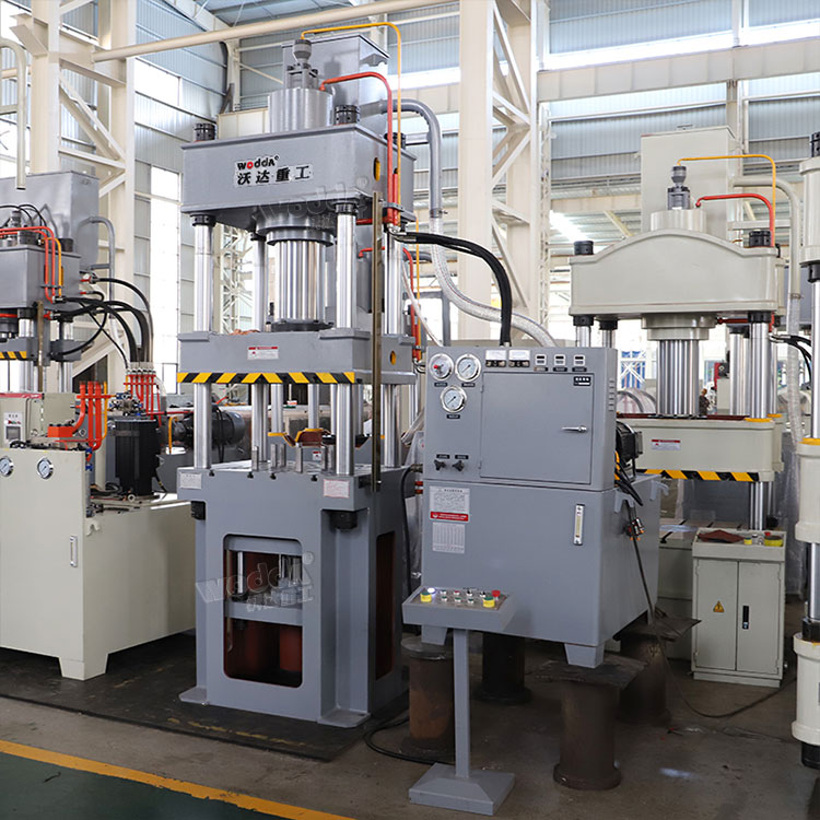 200噸不鏽鋼(gāng)拉伸液壓機