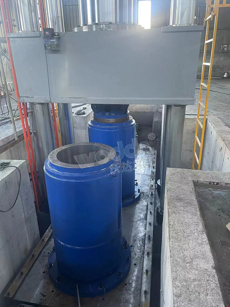 2000噸石(shí)墨坩埚成型液壓(ya)機價格