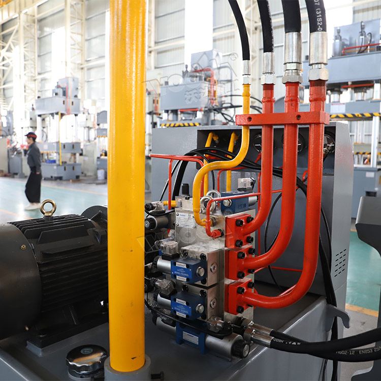 100噸液壓(yā)機插裝式液壓系(xi)統