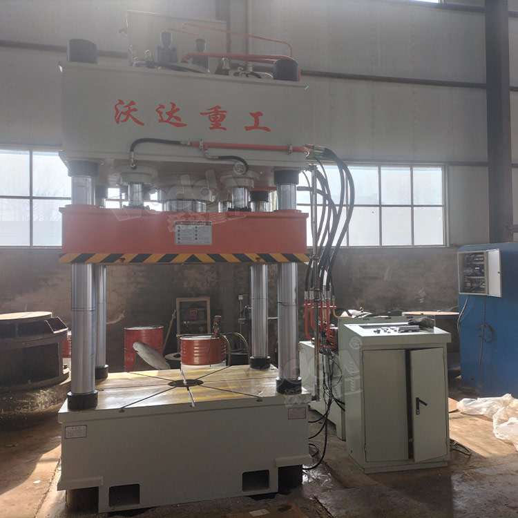 315噸封頭拉伸(shēn)液壓機