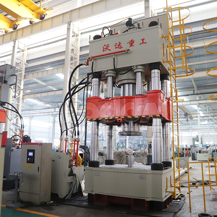 800噸封(feng)頭拉伸液壓(ya)機