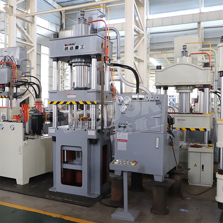 200噸液壓(ya)墊拉伸(shen)機