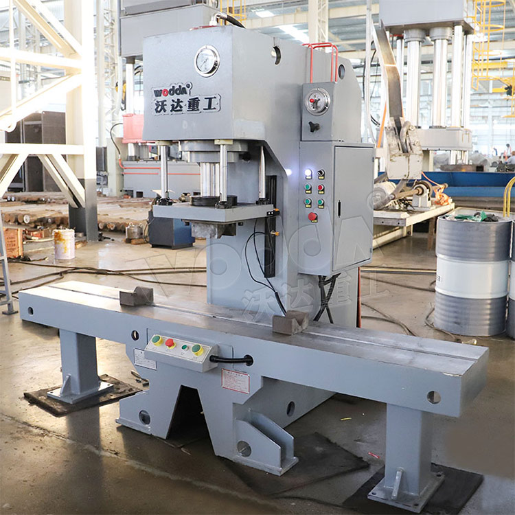 63噸單臂校直(zhí)液壓機