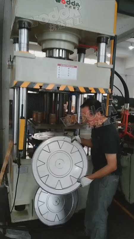 消防水帶纏(chán)繞機側闆成(chéng)品