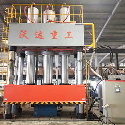 油壓(yā)機_液壓機價(jia)格_四柱油壓(yā)機