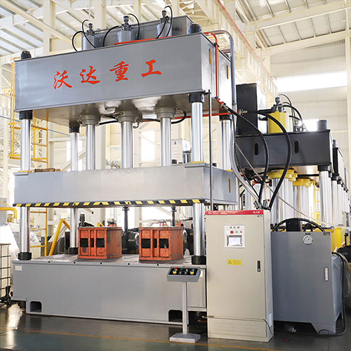 315噸汽車(chē)内飾件液壓機(ji)