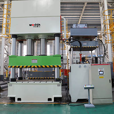 模壓(yā)塑料托盤成型(xíng)液壓機_800噸1000噸四(sì)柱液壓機