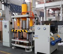 電磁(ci)爐隔熱(rè)圈液壓(yā)機